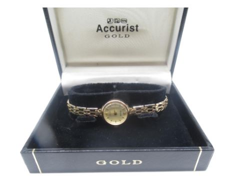 Accurist ladies wrist watch case stamped 375, on three bar gate bracelet stamped 375, Birmingham, 1998 in original fitted cas