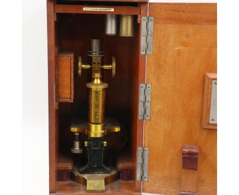 Cased brass microscope by C. Reichert Vienna no. 16182. UK P&amp;P Group 3 (£30+VAT for the first lot and £8+VAT for subseque