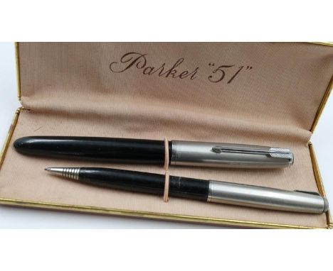 Boxed Parker 51 pen and pencil set. UK P&amp;P Group 1 (£16+VAT for the first lot and £2+VAT for subsequent lots) 