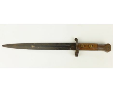 British Bayonet, wooden grip stamped 218, 27cm blade stamped Sanderson crowned VR 8/95, WD arrow over crown S25X, L39cm 