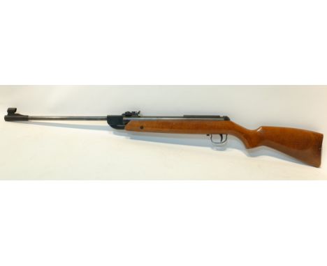 West German Diana Model 24 .177 (4.5 Cal) air rifle, break barrel action with adjustable back sight 106cm Condition Report W/