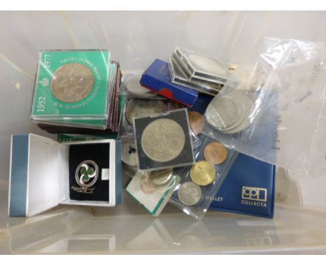 Mix UK crowns, 3 pence silver coins etc plus enamel brooch & boxed seal