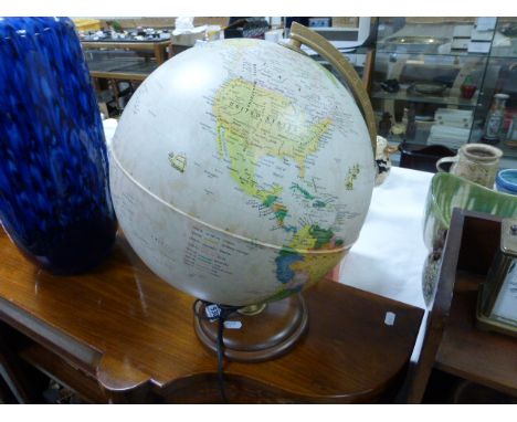 Plug in globe