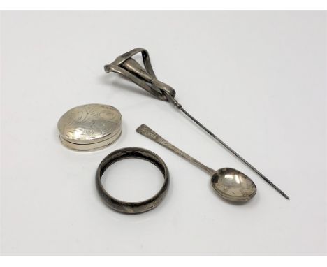 Silver items including an Art Nouveau Edwardian hat pin