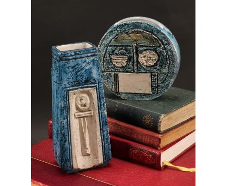 Studio Pottery - a Troika wheel vase, by Linda Taylor, incised and impressed with geometric shapes in shades of blue and whit