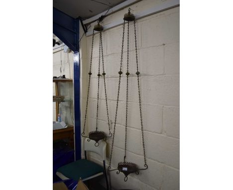 Pair of hanging lantern stands