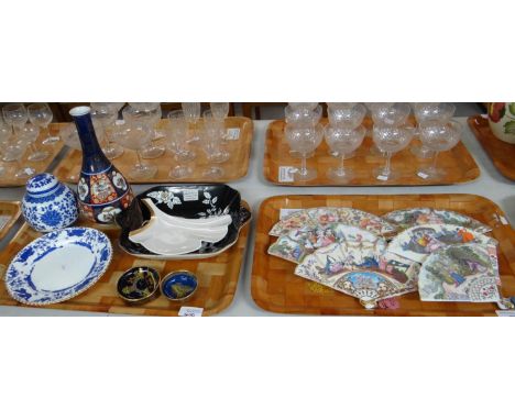 Two trays of china to include: six china fans of the Fitzwilliam Museum by Compton & Woodhouse, oriental porcelain blue and w