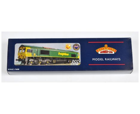 Bachmann OO Gauge (Limited Edition) 32-726K Class 66 Freightliner Diesel Locomotive No. 66540 "Ruby" (40th anniversary editio