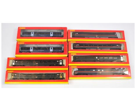 Hornby China OO Mixed group of modern coaches. Comprising Grand Central Railways R4329A, R4330A, R4439, GNER R4104, R4105, R4