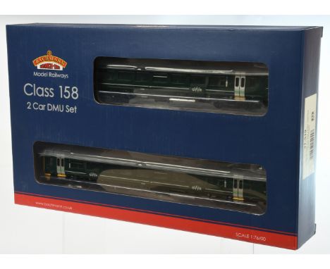 Bachmann OO 31-519SF 2-car GWR Green Class 158 DMU 158768, comes with Zimo MX633P22 DCC chip, requires some cleaning from lay