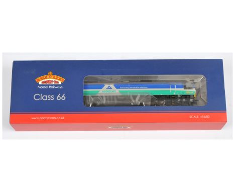 Bachmann OO Gauge 32-738 Class 66 GBRF Aggregates Diesel Locomotive No. 66711 "Sence". Condition is Mint in generally Excelle