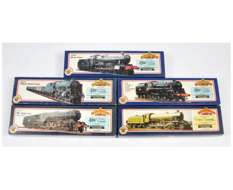 Bachmann group of Steam Locomotives to include 31-558 2-6-2 LNER V2 Class Steam Locomotive No. 4844 "Coldstreamer" and others