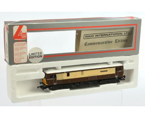 Lima OO 205186A4 Pullman 73101 "The Royal Alex" Ltd Edition Loco. Comes with Riko International Ltd Certificate No.0567. Cond