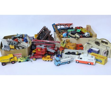 A COLLECTION OF DINKY, CORGI, LLEDO AND MATCHBOX TOYS  to include diecast model cars, Meccano, cigarette cards etc (A quantit