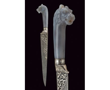 dating: early 20th Century provenance: Indopersia Straight, single -and false-edged, damask blade, chiselled and enriched wit