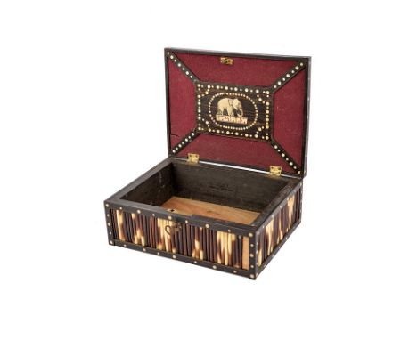 dating: last quarter of the 19th Century provenance: Ceylon Wooden box. The external surface decorated with quills (small par