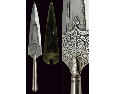 dating: mid-19th Century provenance: India Heavy, double-edged cusp with strengthened tip, hollow at the centre and decorated