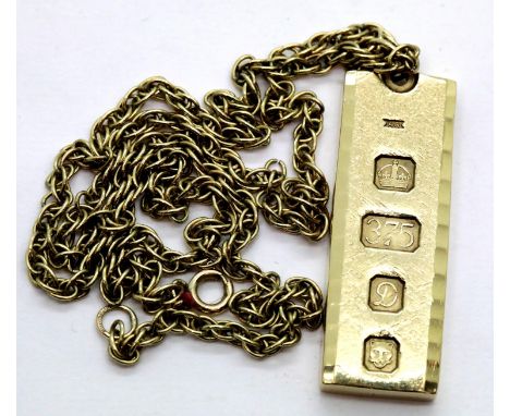 9ct gold ingot on 9ct gold chain, L: 18", 40g. This lot is not available for in-house P&amp;P. 
