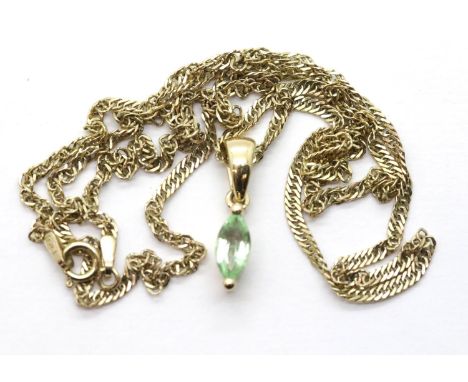 9ct gold green stone pendant on a 9ct gold twist chain L: 48 cm, 2.8g. P&amp;P Group 1 (£14+VAT for the first lot and £1+VAT 