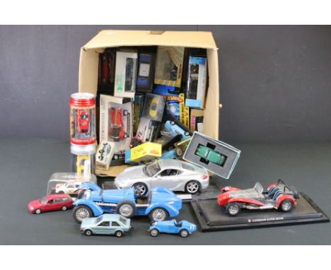 31 Boxed / cased diecast models to include Matchbox, Corgi, IXO Models, Brumm and Solido examples, featuring Matchbox Superfa