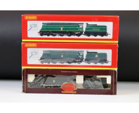 Three boxed Hornby OO gauge locomotives to include Top Link R310 BR 4-6-2 Battle of Britain Class Lord Beaverstock (damage to