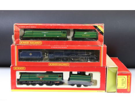 Five boxed Hornby OO gauge locomotives to include R295 BR Class A3 Dick Turpin, R037 BR 4-6-2 Loco Lady Patricia, Spitfire 21