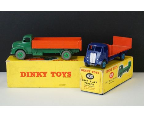 Two boxed Dinky commercial diecast models to include 418 Comet Wagon in green cab, orange trailer and lighter green hubs, and