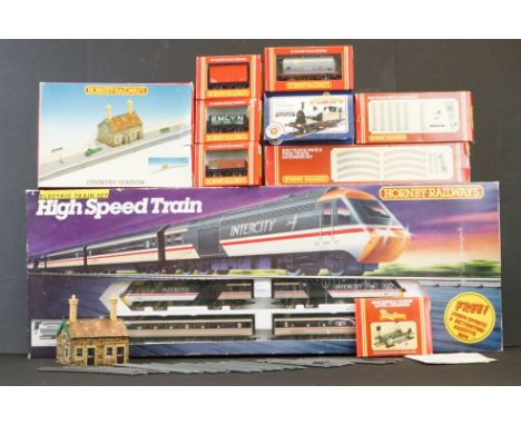 Quantity of OO gauge model railway to include boxed Hornby R695 High Speed Train set, boxed Bachmann 31052 0-6-0T J72 Class L