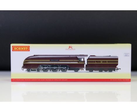 Boxed Hornby OO gauge R3677 LMS Streamlined Princess Coronation Class Duchess of Hamilton No 6229 locomotive 