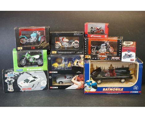 10 Boxed diecast models to include Corgi, Maisto, Atlas Editions &amp; Welly, featuring 3 x Corgi James Bond (04305 Aston Mar