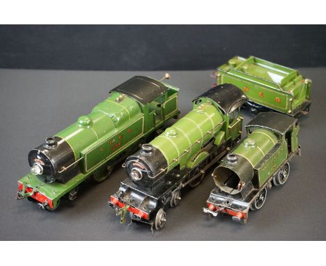 Three Hornby O gauge locomotives to include Yorkshire 4-4-0 LNER with tender, LNER 4-4-2 and Southern 126 0-4-0, all in a gd 