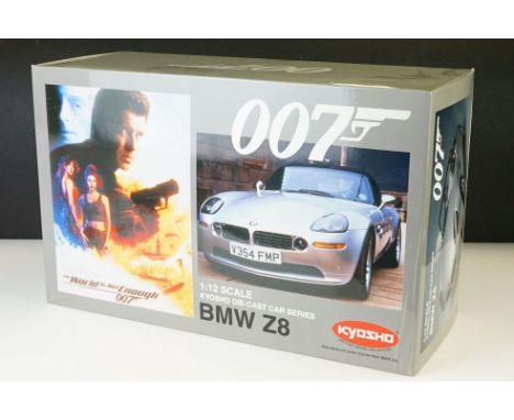 Boxed Kyosho James Bond 007 ' The World Is Not Enough ' BMW Z8 diecast model, 1:12 scale, in silver, item no. 08601S. (diecas