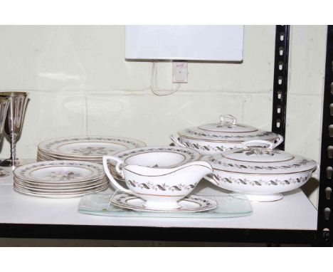 Twenty five piece Royal Worcester 'Bernina' dinner service.