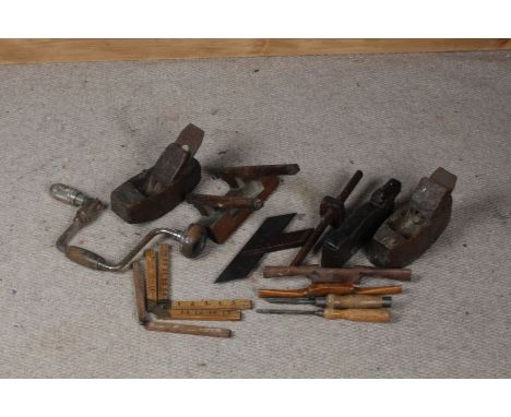 Collection of various tools, to include woodworking planes, mortice gauge, chisels, boxwood rules etc., (qty)