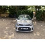 Kia Picanto 2 5 door hatchback 998cc, petrol Reg no RE17 RJY DoR. 13.06.17 Mileage 22,478 Tax -, MOT