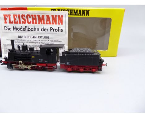 Fleischmann H0 4104 steam locomotive with tender, DRG No.03161, in original box,