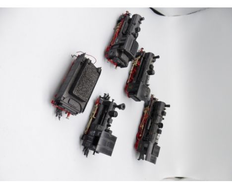Four Fleischmann steam locomotives: H0 4020 BR 005 -DRG; H0 4000 0 4-0 Anna; H0 4124 BR 53 DRG with tender; H0 4154 BR 55 DRG
