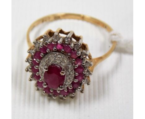 9ct gold diamond and ruby cluster ring, weight 2.5g approx