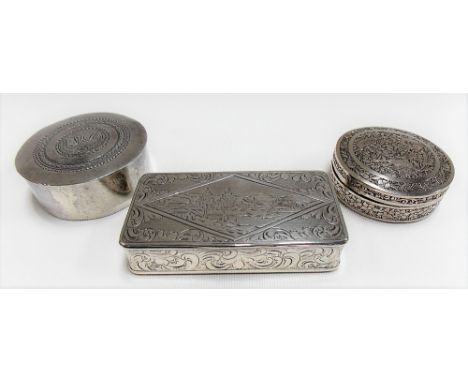 Continental white metal rectangular snuff or tobacco box, the lid engraved with a landscape within a lozenge and with foliate