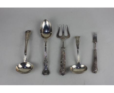 A George III Kings pattern silver sauce ladle London 1819 an Edward VII Kings pattern silver sauce ladle London 1909, George 