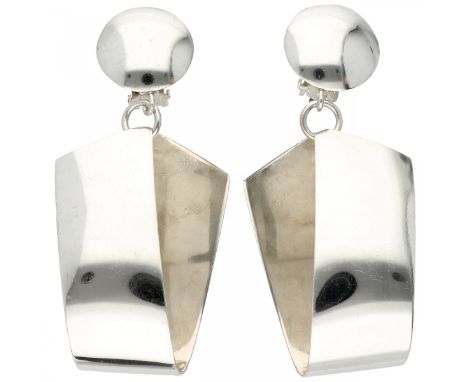 Silver Georg Jensen no.206 vintage clip earrings - 925/1000. Drop-shaped. Copenhagen, Denmark, approx. 1995 (after 1945 Georg