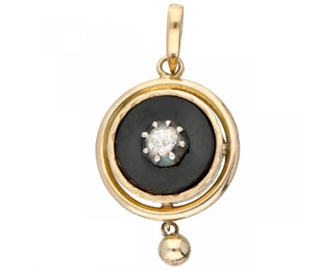 Yellow gold Uno A R pendant, with a rose cut diamond - BLA 10 ct. 1 Rose cut diamond (approx. 3.40 x 2.70 mm) in a silver set