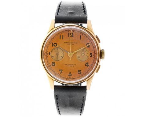 Chronographe Suisse - Men's watch - ca. 1950 case: 18 karat gold - bracelet: leather - manual winding - chronographe - the mo