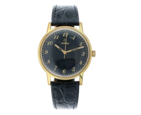 Omega Genéve 135.070 - Men's watch - ca. 1970 case: gold/steel - strap: leather - manual winding - 2 (good) - diameter: 34 mm