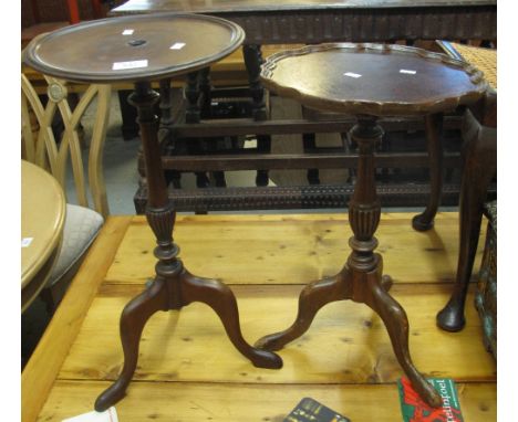 Two similar tripod wine tables, one mahogany, one walnut. (2)(B.P. 24% incl. VAT)