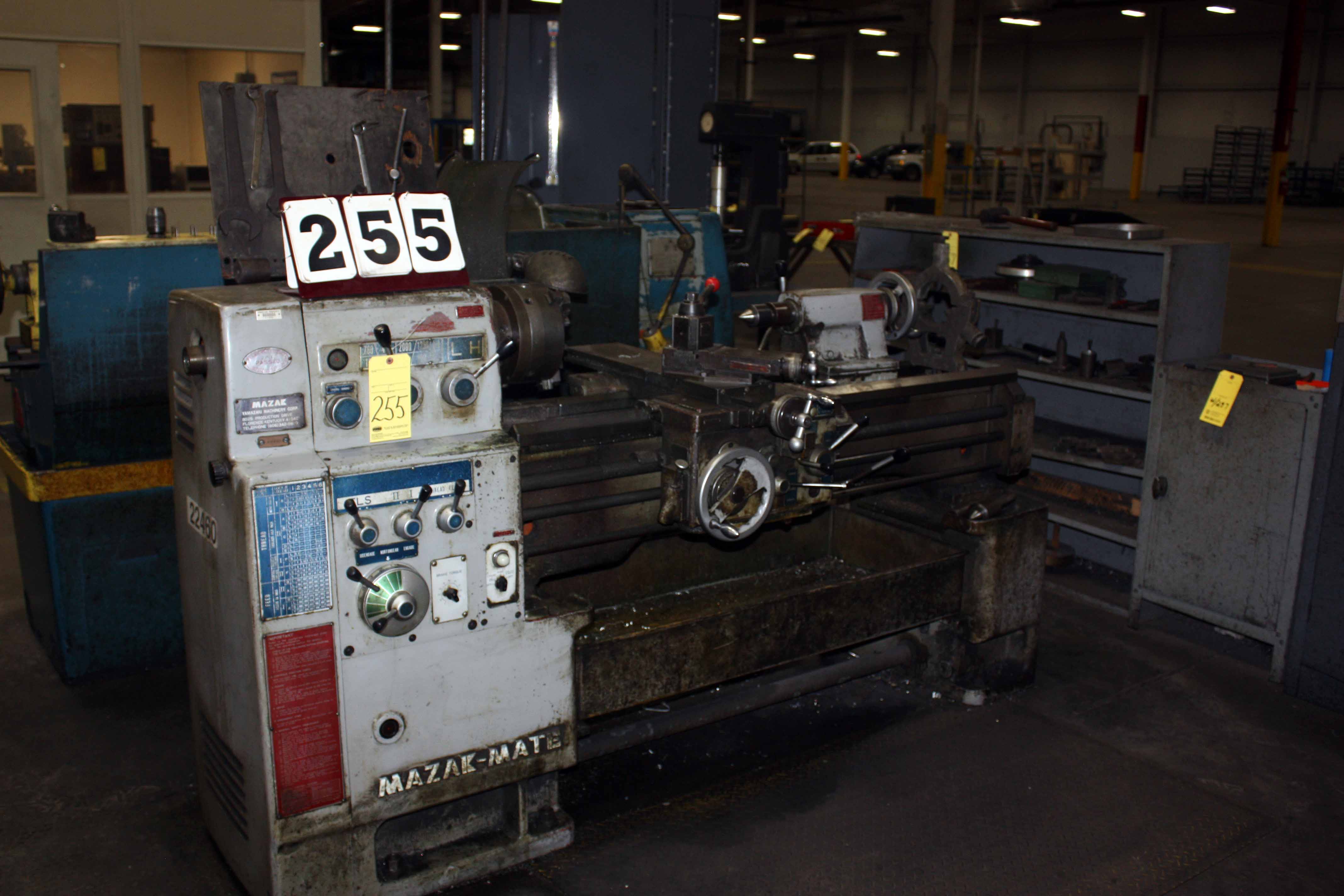 Lot 255 - GAP BED ENGINE LATHE, MAZAK MATE 14" X 40",