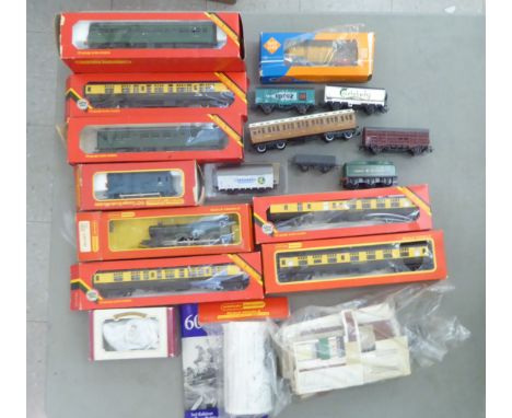 Mainly Hornby 00 gauge scale railway related accessories&nbsp; 