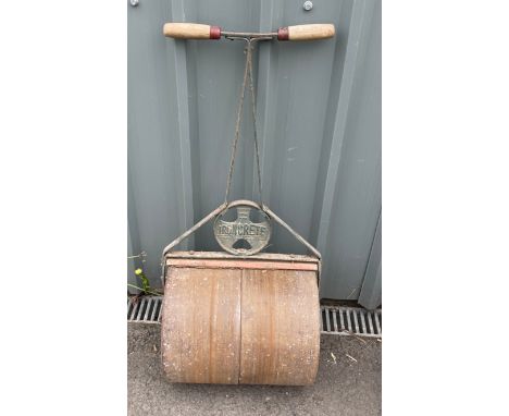 Ironcrete Vintage garden roller 