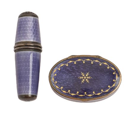 A silver and lavender guilloche enamel etui, early 20th c, the cover serving as a thimble, 58mm h, maker's mark WDH and 935, 