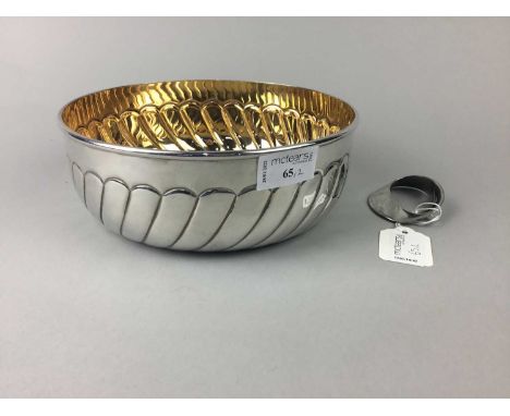 SILVER PLATED SERVING BOWL,stamped Christian Dior Paris to base, 20.3cm diameter, along with a napkin ring marked Concorde (2